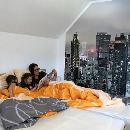 Post For Youth, Students And Pilgrims Hostal *