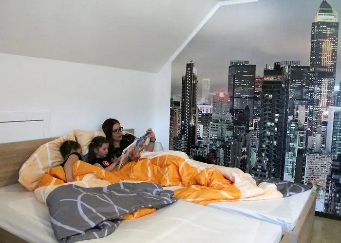 Post For Youth, Students And Pilgrims Hostal *