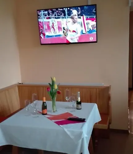 Post For Youth, Students And Pilgrims Hostal